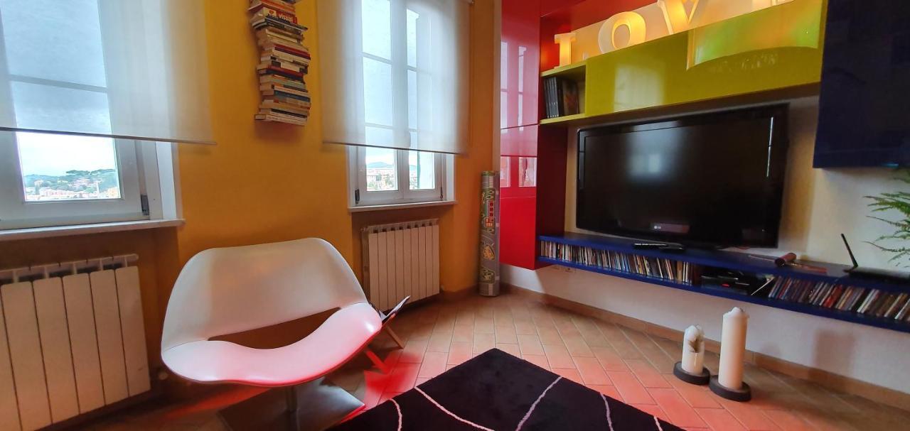 Maison Mavu: With Fiber Wi-fi, Near Jazz Arena Apartment Perugia